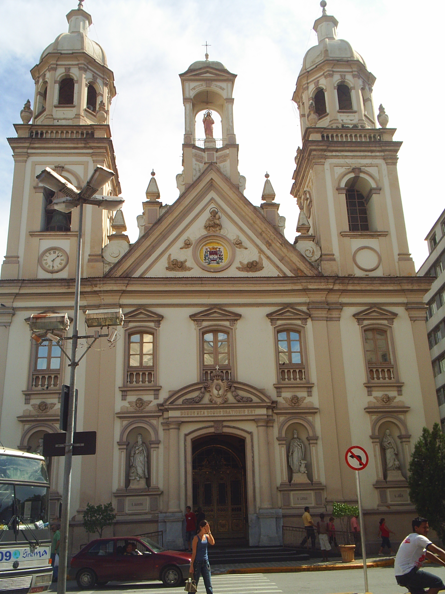 Guaratinguetá_Catedral.jpg